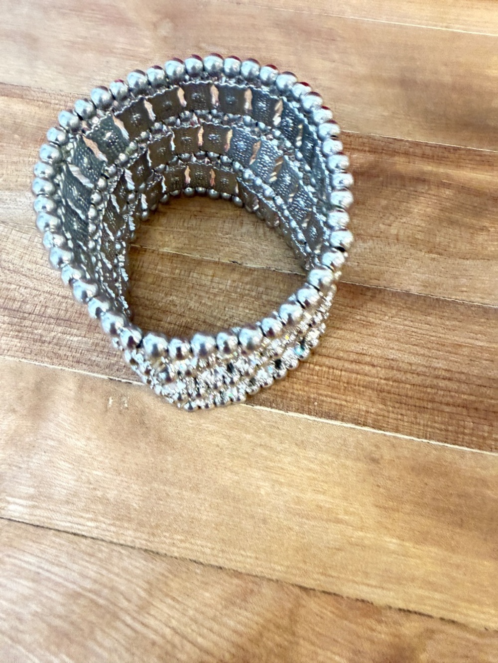 Chicos Blingy Sparkling Cleopatra Stretch Bracelet Ostentacious Egyptian Revival - Picture 2 of 7